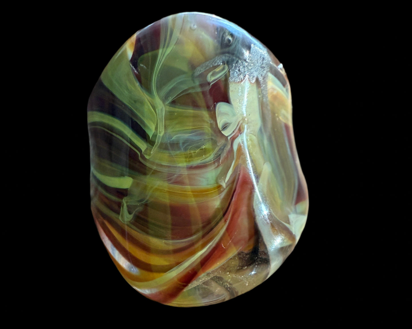 Sandy Brown w/blue squiggly snake Glass Ring 47