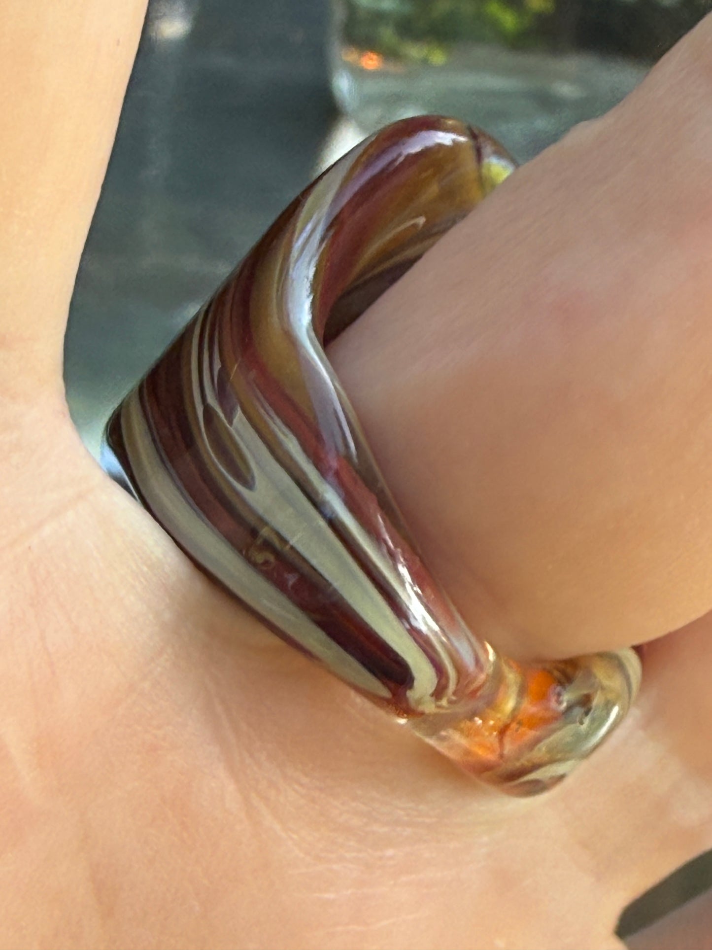 Sandy Brown w/blue squiggly snake Glass Ring 47